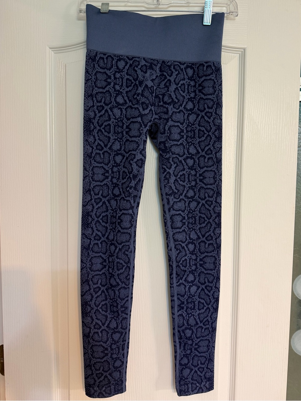 Anybody Navy Snake-Print High-Waist Leggings medium